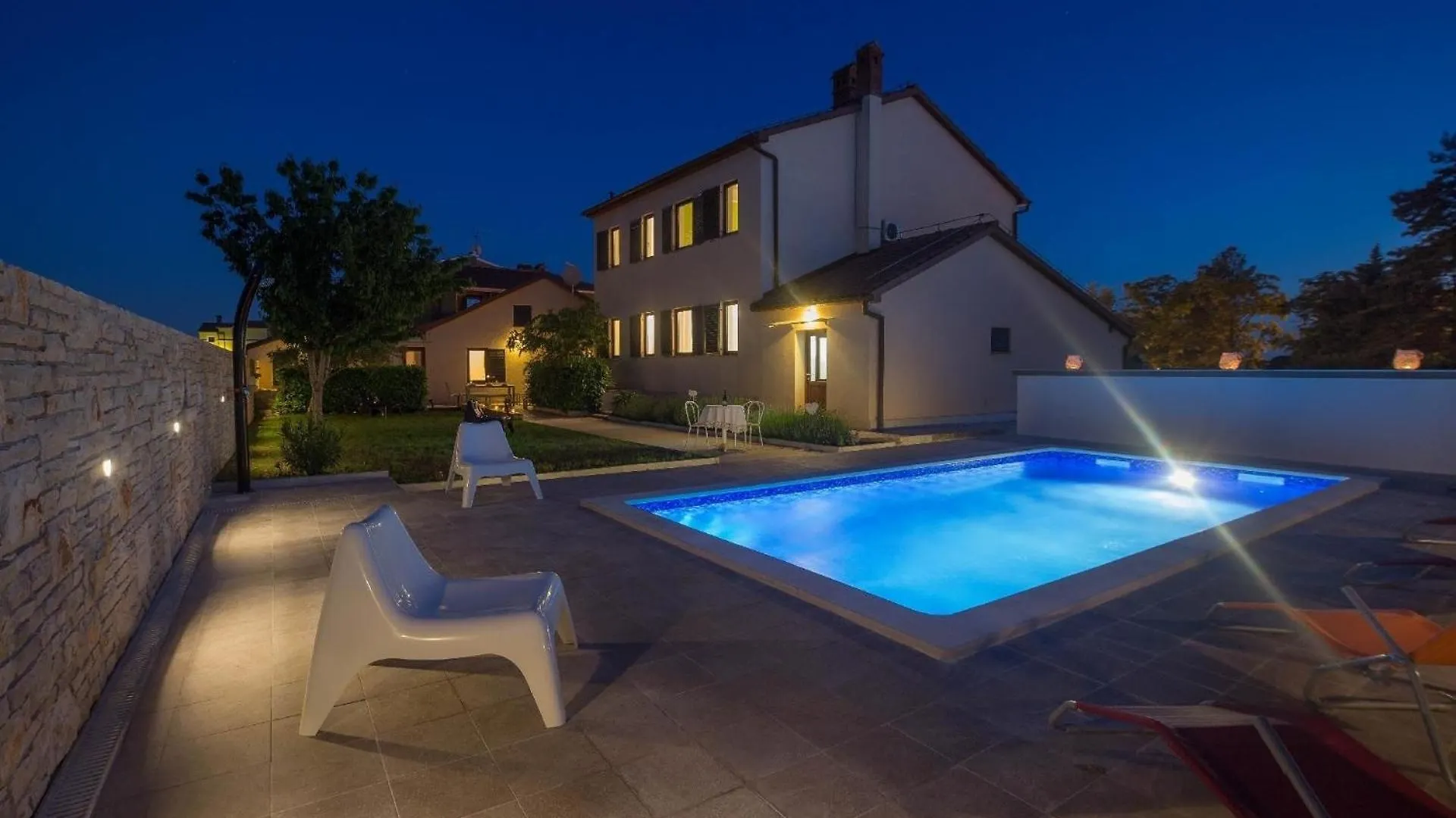 Holiday home Ferienhaus Mit Privatpool Fuer 10 Personen Ca 200 Qm In Fazana-Surida, Istrien Istrische Riviera Valbandon Croatia